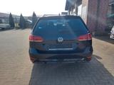 Volkswagen Golf VII Variant 1,6 TDI Comfortline R-LINE*NAVI - Volkswagen Golf: 6r Line