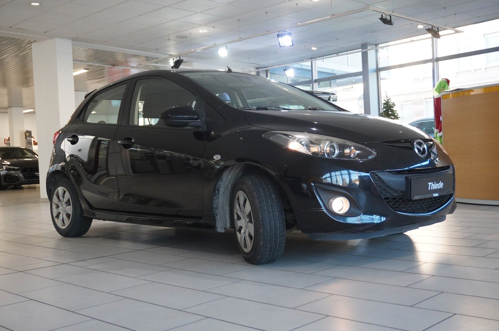 Fahrzeugabbildung Mazda 2 Lim. 1.6D SPORT LINE KLIMA/NEBEL/CD/TÜV/AHK