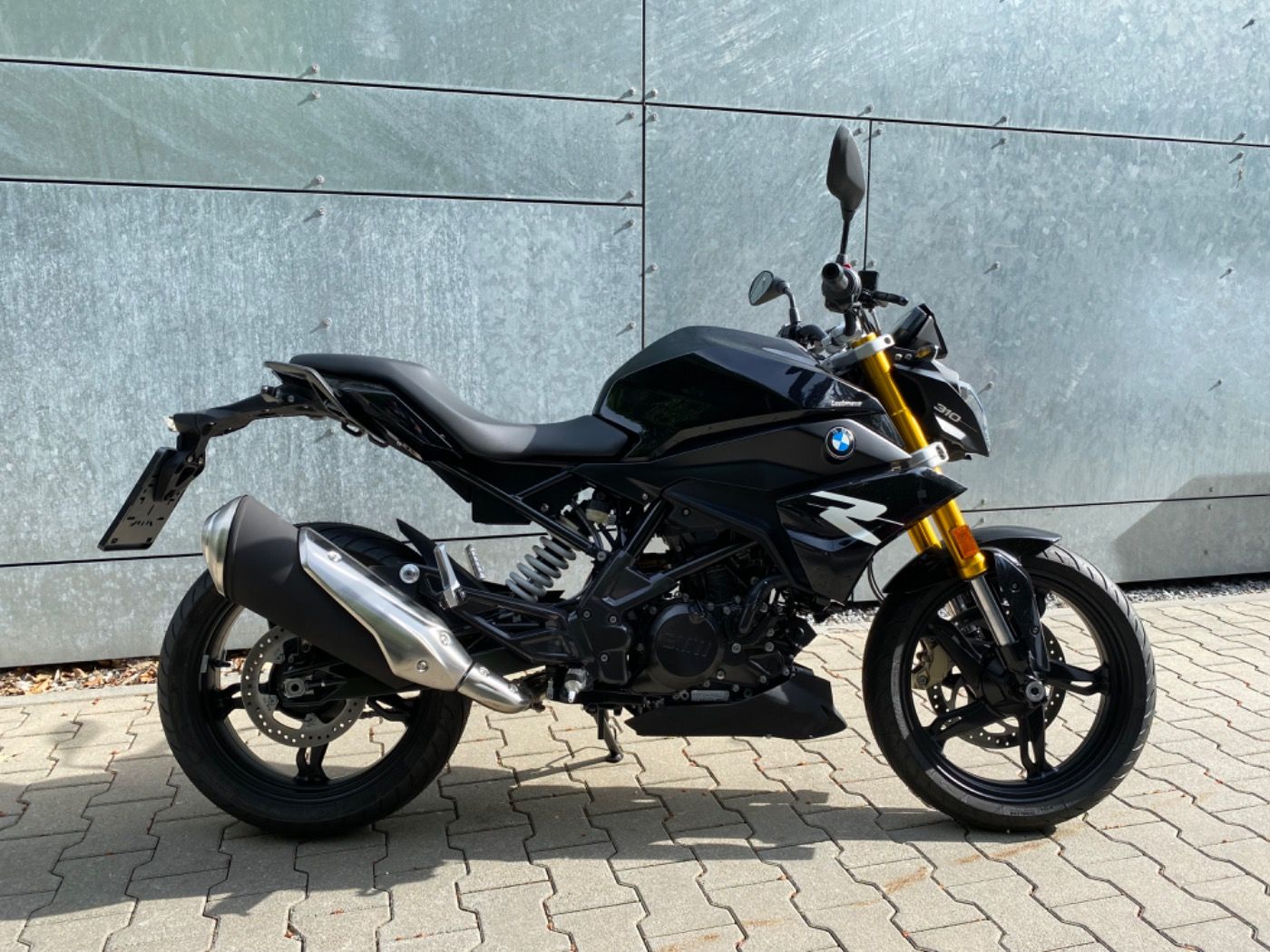 Fahrzeugabbildung BMW G 310 R