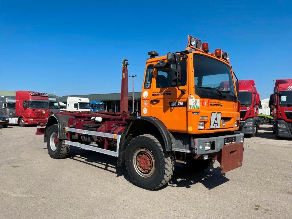 Renault MIDLINER M210.14 4X4 for containers vin 943