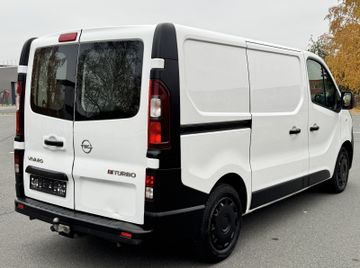 Opel Vivaro - 6