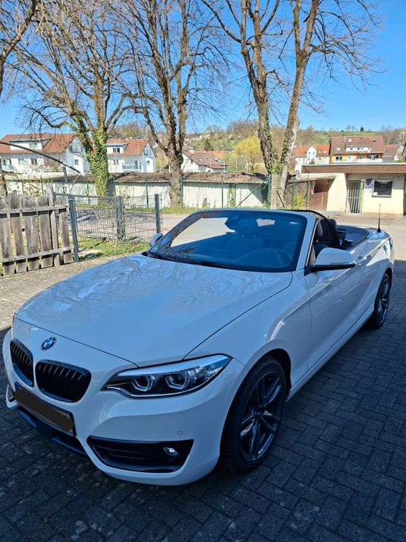 Image of BMW 220