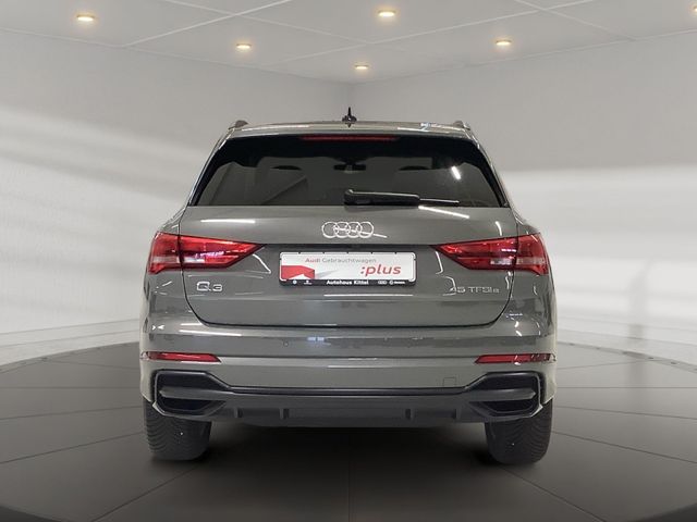 Q3 S line 45 TFSI e S tronic,Kamera,Navi Plus,Vi