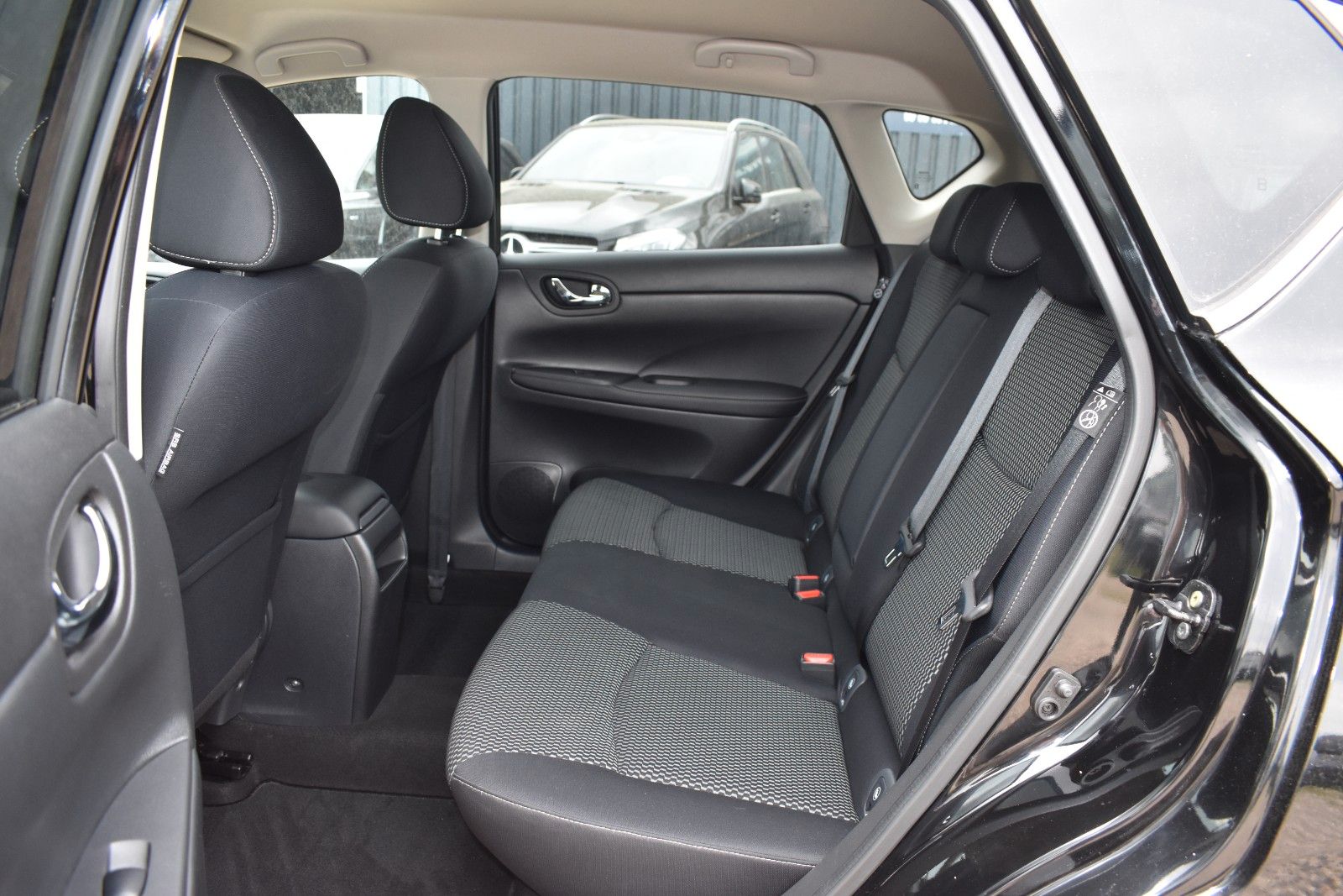Fahrzeugabbildung Nissan Pulsar N-Tec Keyless go Navi Kamera DAB