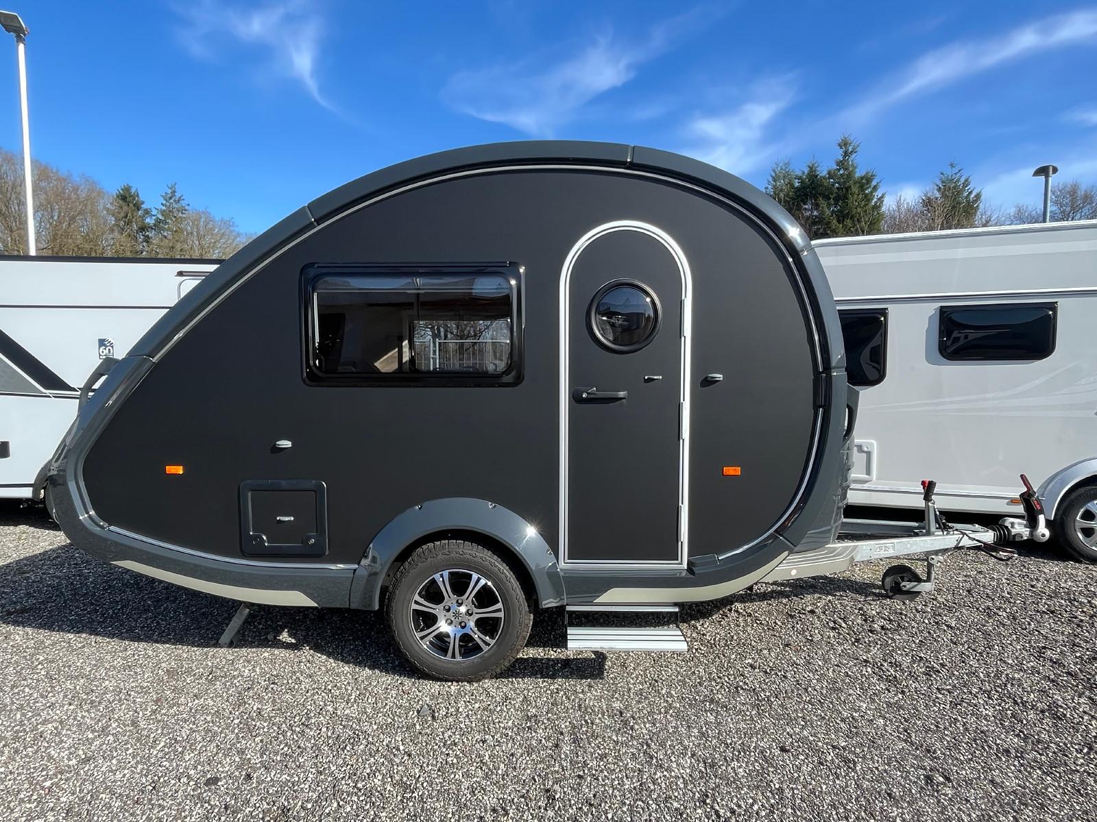 T@b OFFROAD 320, Autark, Mattschwarz Foliert,1. Hand