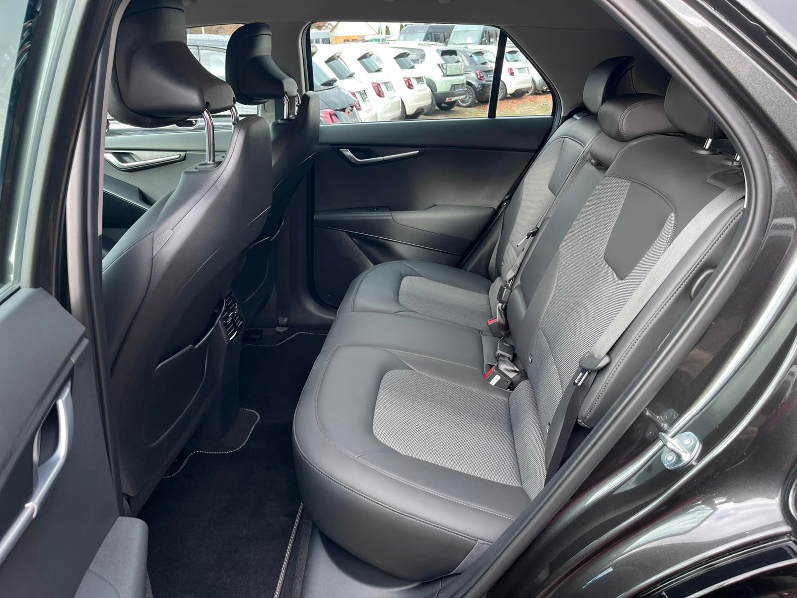 Fahrzeugabbildung Kia NIRO EV VISION SPECIAL STD NAVI KAMERA SITZHEIZ.