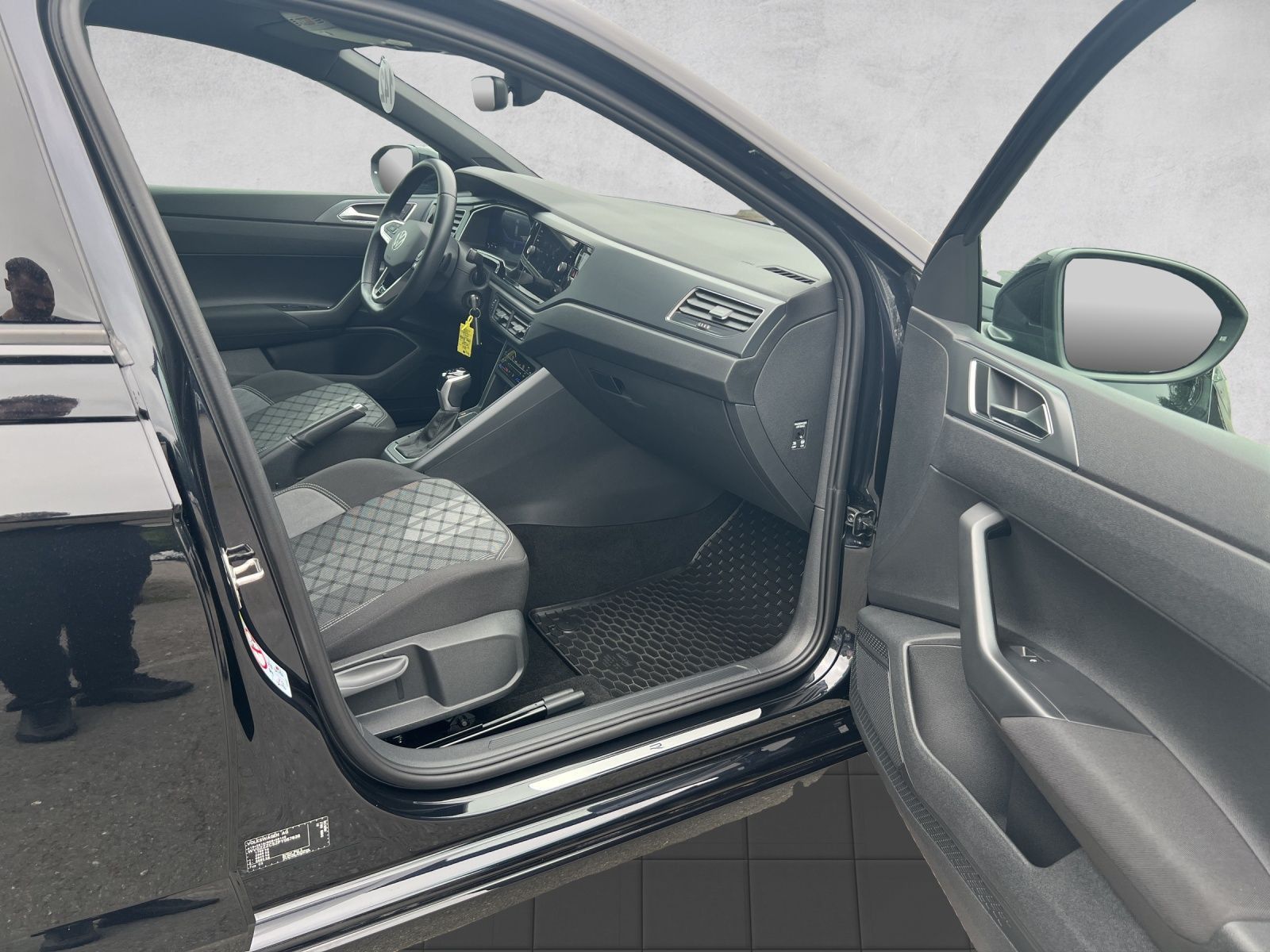 Taigo R-Line 1.5 TSI DSG Navi*Kamera*ACC