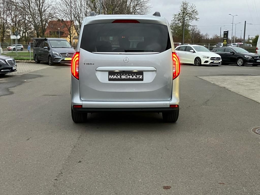 Fahrzeugabbildung Mercedes-Benz T 180 d PROGRESSIVE*LED*NAVI*SITZH*KAM*TOTW*KEYL