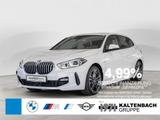 BMW 118i M-Sportpaket LED AHK SPURHALTEASSISTENT - BMW 118 mit Benzin-Antrieb: Limousine, 118i Sportpaket