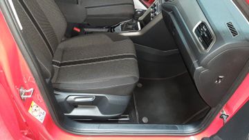 Volkswagen T-Roc - 7