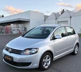 Volkswagen Golf Plus VI Comfortline/1.HAND/SCHECKHEFT/SHZ - VW Golf Gebrauchtwagen in Frankfurt