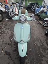 Vespa Primavera 125 ABS LED USB um. - VESPA PRIMAVERA