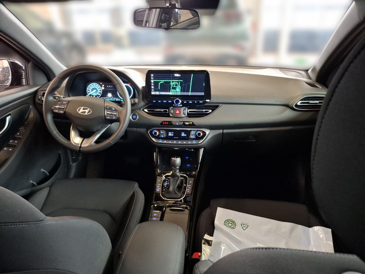 Fahrzeugabbildung Hyundai i30 1.5 DCT Advantage PANO*LED*SHZ*LHZ*NAV*CARPL