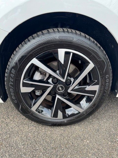 Fahrzeugabbildung Opel Corsa F GS Navi*Sitzh.*Kamera*Allw.