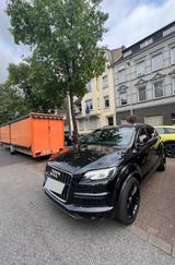 Audi Q7 3.0 TDI (DPF) clean diesel quattro tipt. - - Audi Q7 mit Diesel-Antrieb: Clean