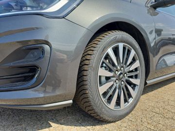 Bild 7 Ford Focus Turnier Titanium X MHEV B&O Navi digitales