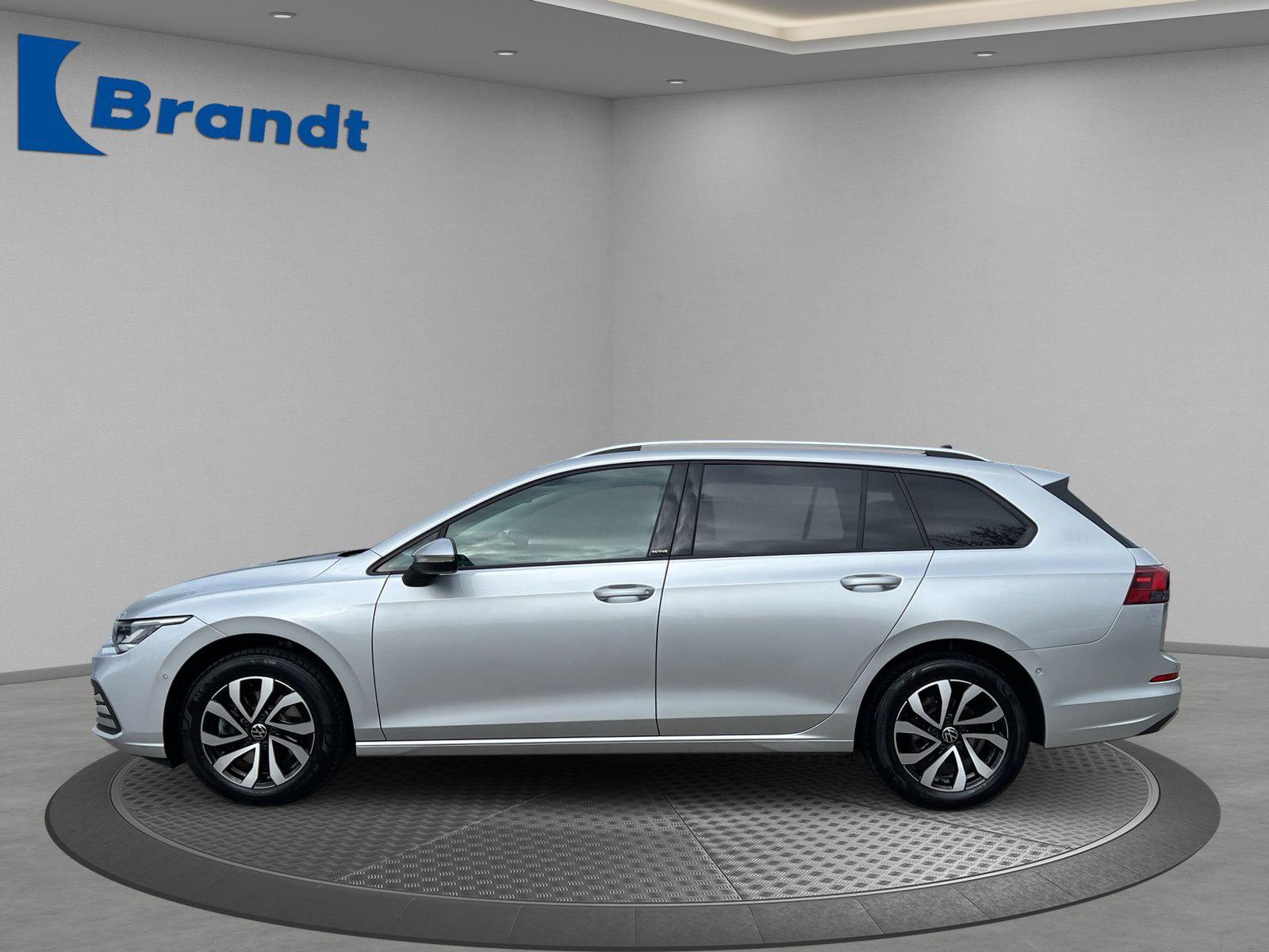 Volkswagen Golf VIII Variant 2.0 TDI Active DSG+LED+NAVI