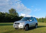 Toyota RAV 4 1.8-l-VVT-i 4x2 - - Toyota RAV 4: 1.8