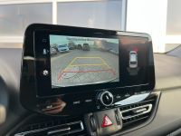 HYUNDAI i30 Kombi 1.5i CVVT Style NAVI LED KAM 5J GAR bei Autohaus Landmann & Maier OHG