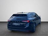 Skoda Superb Combi 2.0 TSI Selection Navi, Matrix-LED, - Skoda Superb aus 2025