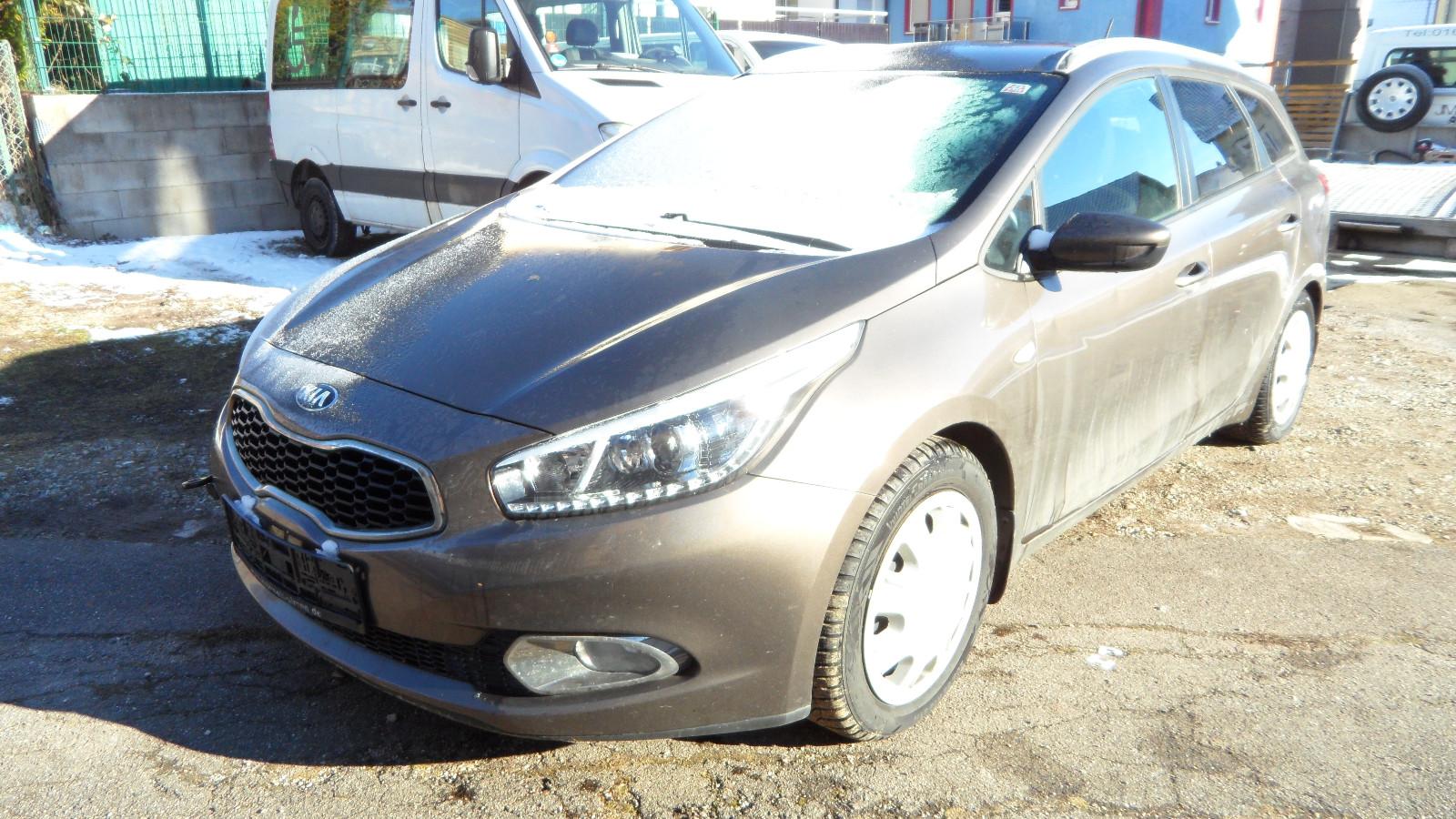 Kia Ceed Sportswagon Attract Diesel