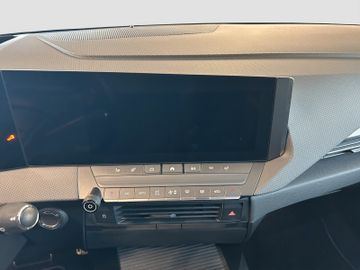 Fotografie 12 des Opel Astra 5-trg. Ultimate Automatik Schiebedach Navi