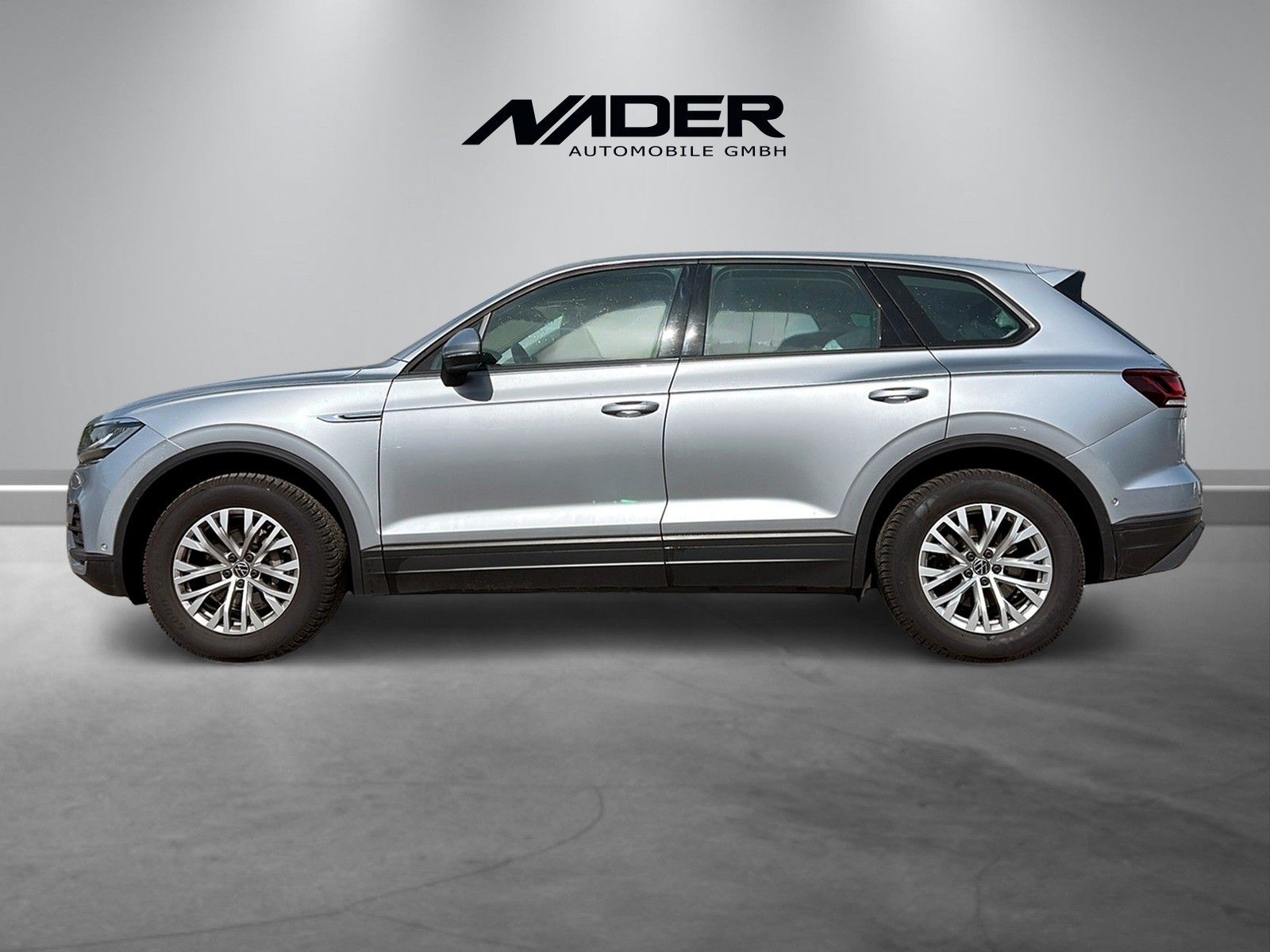 Volkswagen Touareg 3.0 TDI 4Motion AHK LED Navi foto 3