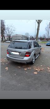 Mercedes-Benz ML 320 CDI 4MATIC  Automati... - Mercedes-Benz ML 320 Gebrauchtwagen in Mülheim (Ruhr)
