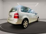 Volkswagen Touran 1.6 FSI*TÜV 10/26*ALU*KLIMA*1. HAND*PANO - Volkswagen Touran: 1.6