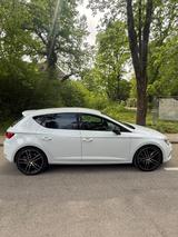 Seat Leon 2.0 TSI CUPRA DSG / Schalensitze - Seat Leon Gebrauchtwagen in München