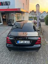 Mercedes-Benz E 320 AVANTGARDE*2.Hand*Scheckheft*Sport* - Mercedes-Benz E 320 mit Diesel-Antrieb: Limousine, 3.2