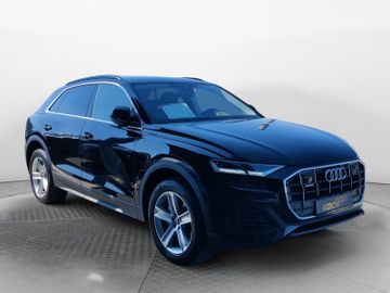 Audi Q8 - 7