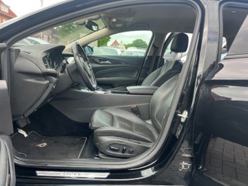 Opel Insignia - 10