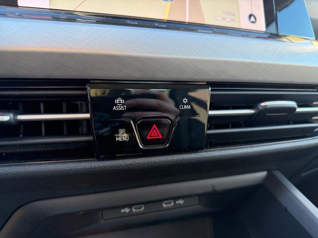 Golf Variant 8 VIII Life 1.0 eTSI Navi ACC Apple