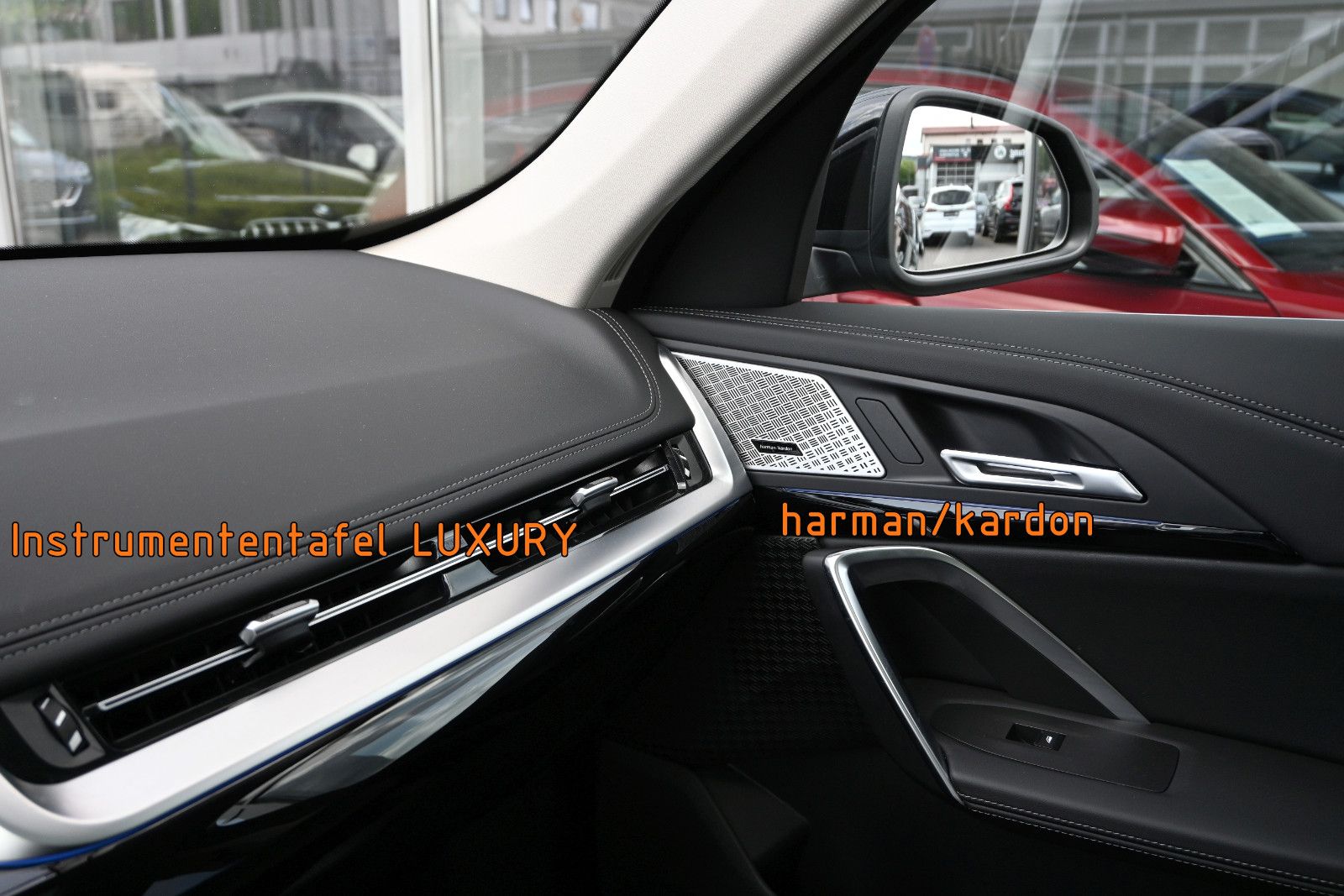 Fahrzeugabbildung BMW X1 xDr.23d xLine °ACC°AHK°HUD°H/K°MEMO°PANO°360°