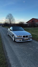 BMW 318i Cabrio - BMW 318 aus 1996: 318i