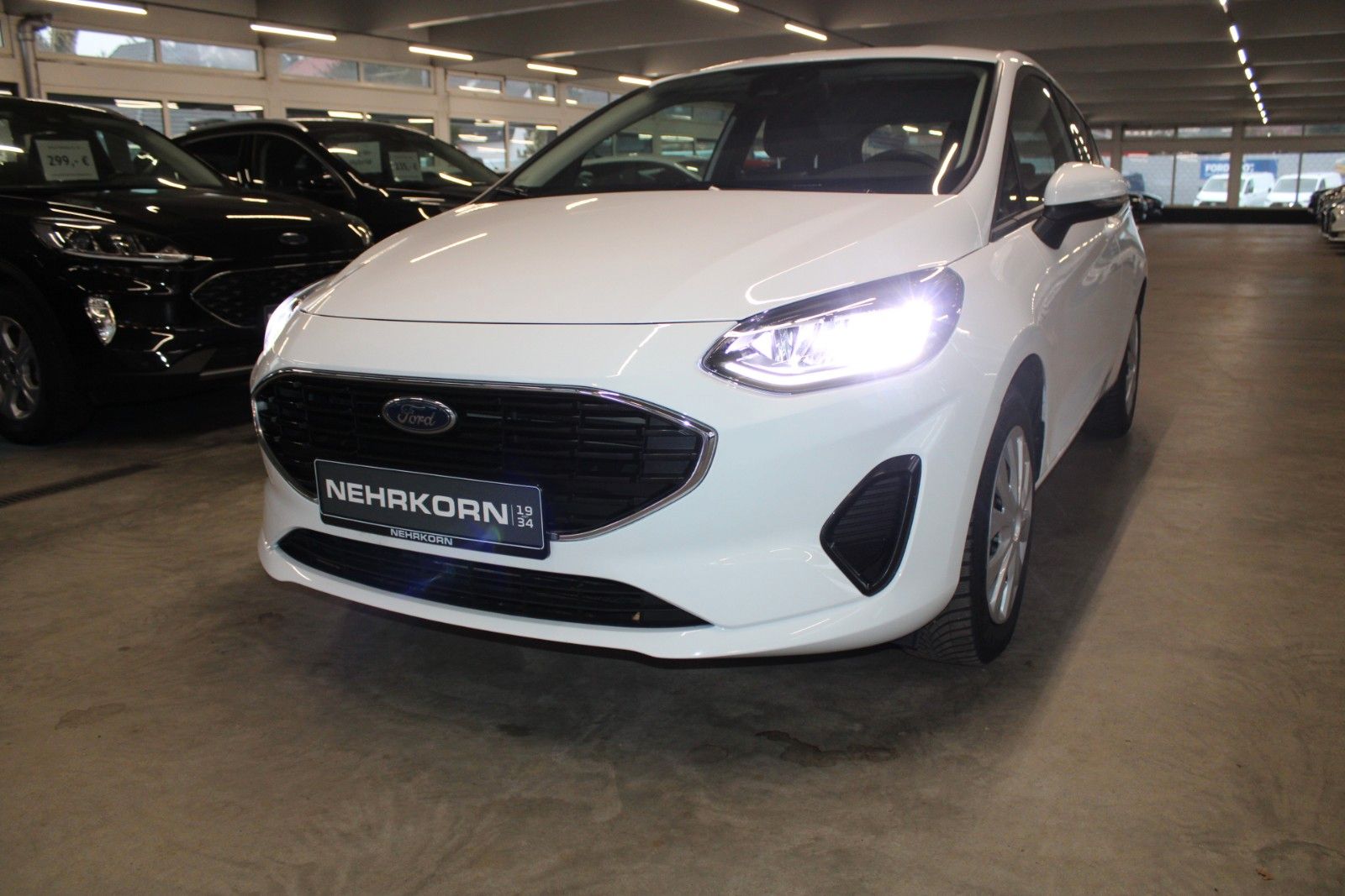 Fahrzeugabbildung Ford Fiesta Trend KLIMA LED WinterPaket PDC 1.Hand