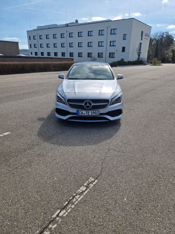 MERCEDES-BENZ CLA 250 Shooting Brake
