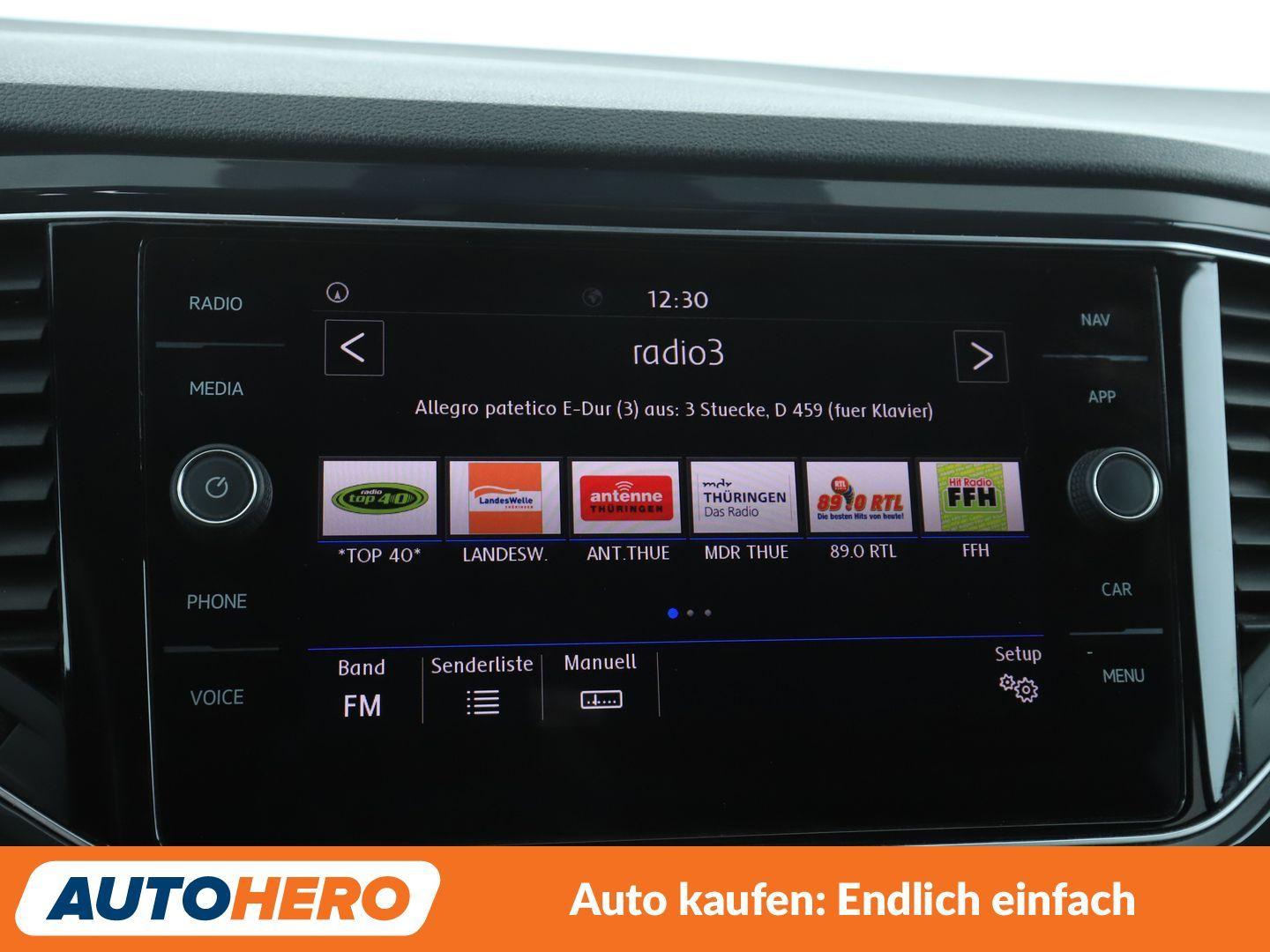 Volkswagen T-Roc 1.5 TSI ACT Sport Aut.*NAVI*LED*ACC*