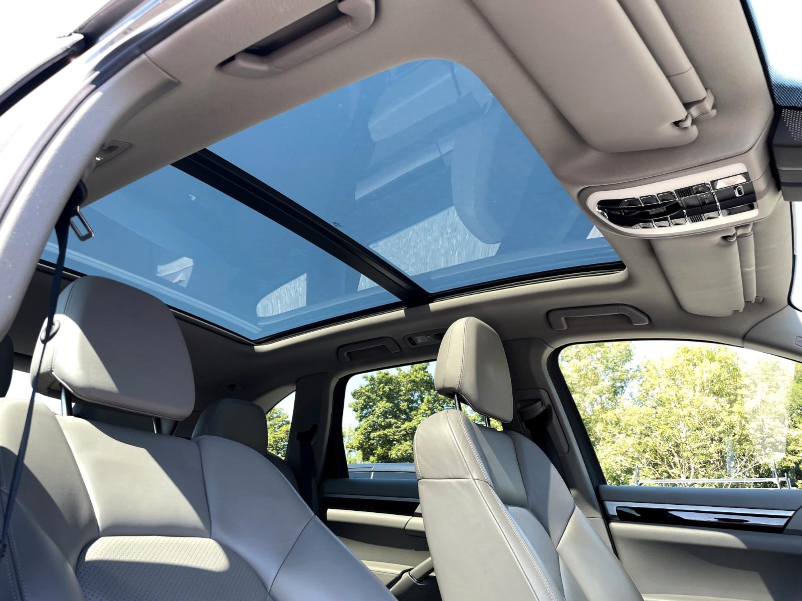 Porsche Cayenne Diesel"TOP"PANORAMA/21"/LEDER//14 WEGE//