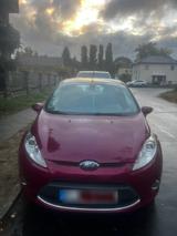 Ford Fiesta Fahrbereit - Ford Fiesta mit Benzin-Antrieb: Kombi