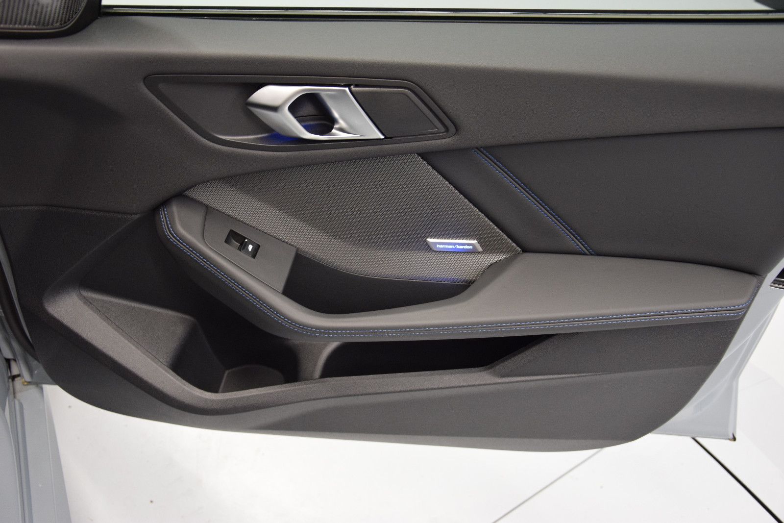 Fahrzeugabbildung BMW 220 i Gran Coupé M Sport Pano H&k Memory Schale