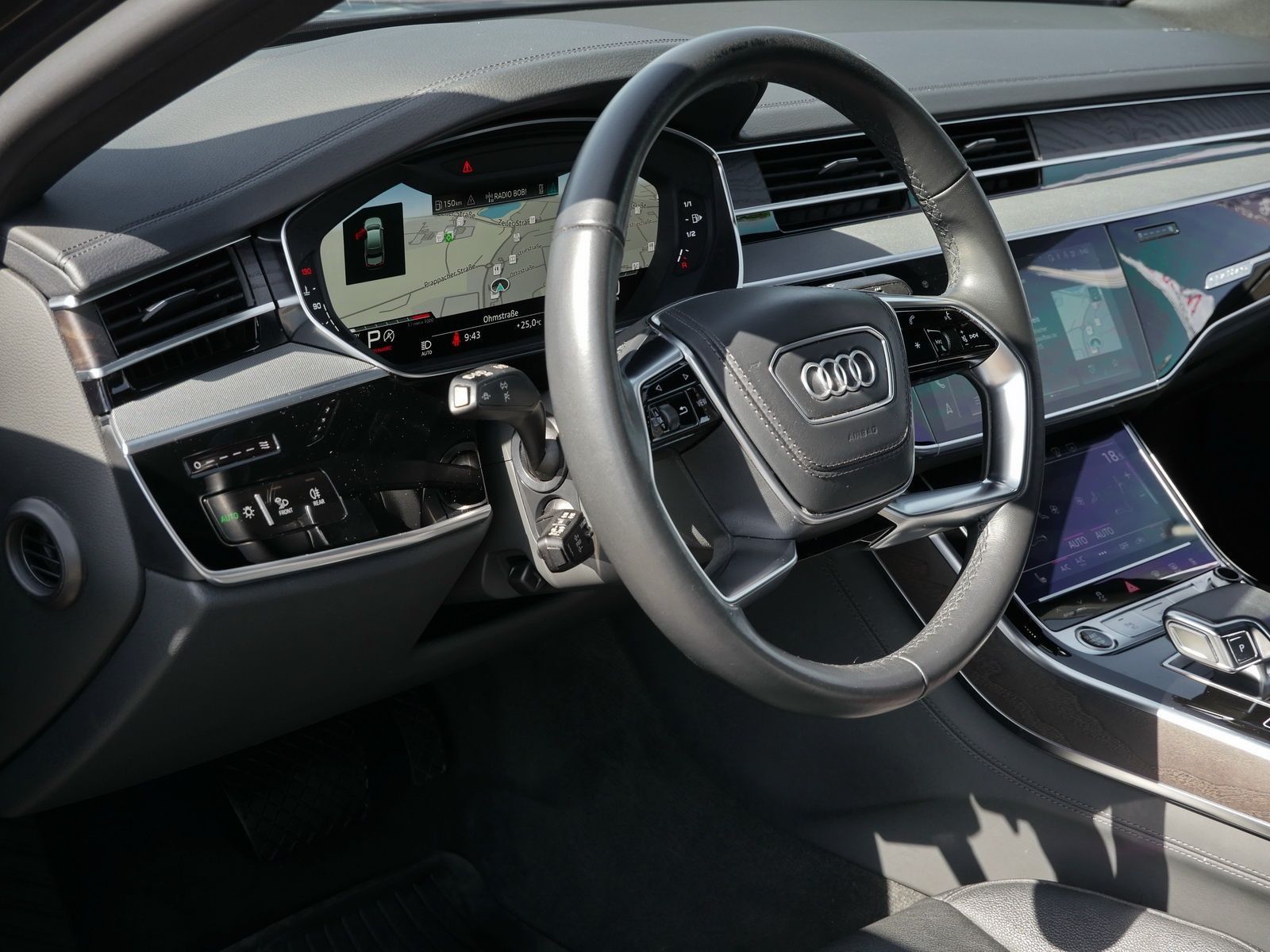 Audi A8 - Bild 20