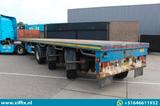 Floor 3-achs. Flache Teleskop. Auflieger // 2x gelenkt - Auflieger