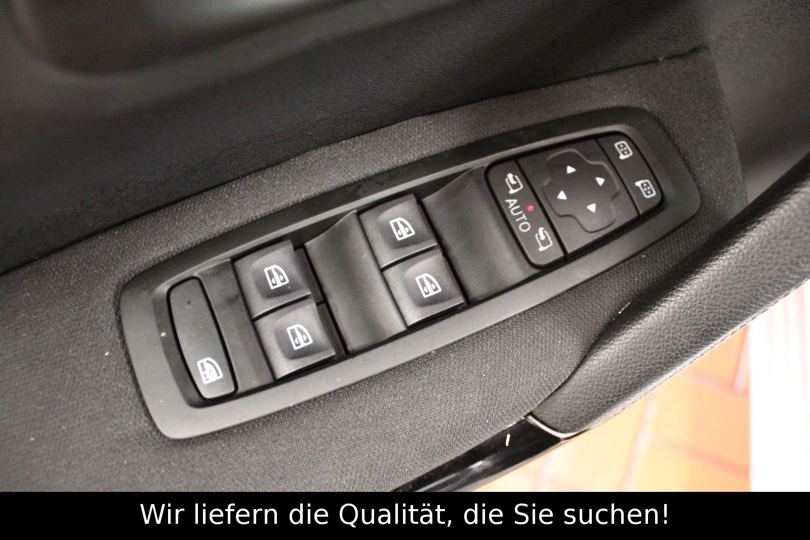 Fahrzeugabbildung Renault Kadjar TCe140 Zen*R-Link*Sitzhzg*Kamera*