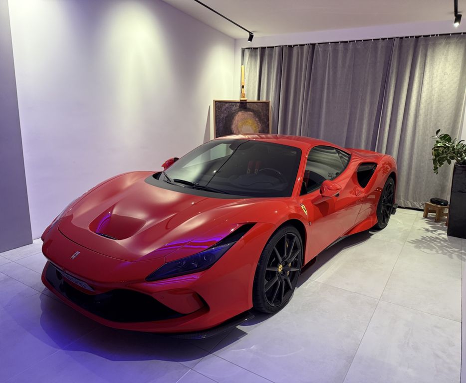 Image of Ferrari F8