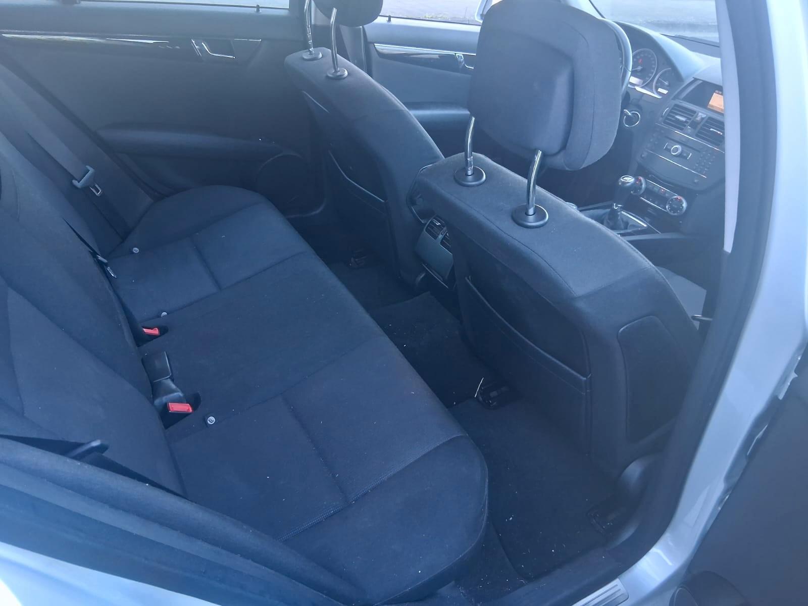 Mercedes-Benz C200 2008 — photo 9