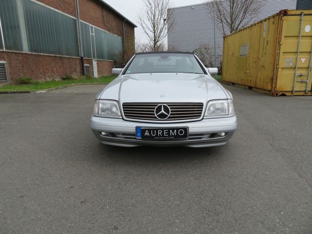 Mercedes-Benz 320 SL