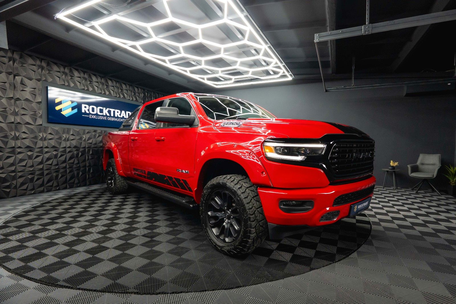 Fahrzeugabbildung Dodge RAM 5.7 V8 HEMI 4x4 RED DEVIL LONGBED Offroad