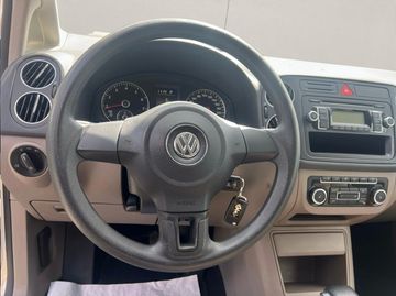 Volkswagen Golf - 11